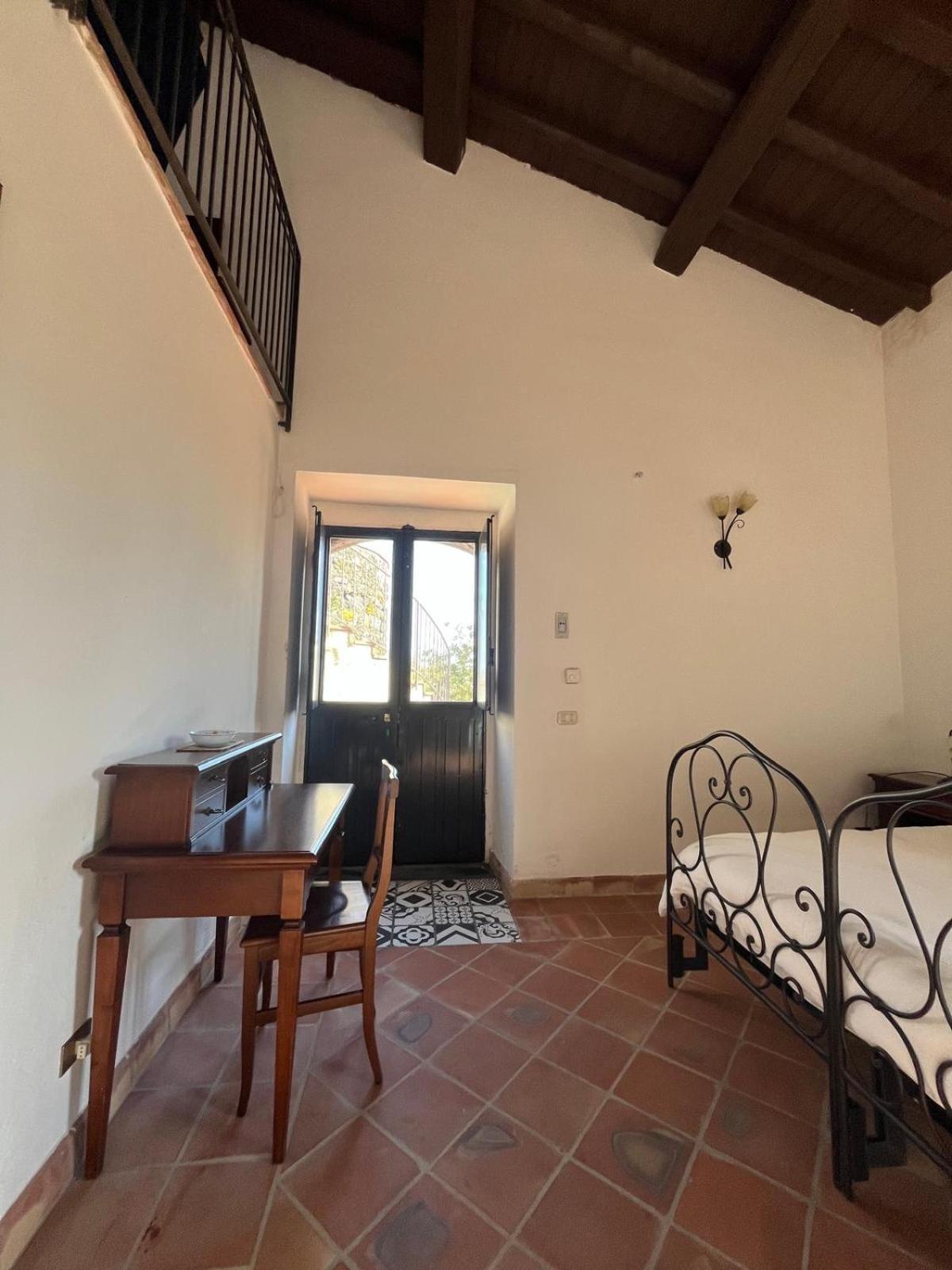 Etna 1928 Country House Sant'Alfio Bagian luar foto